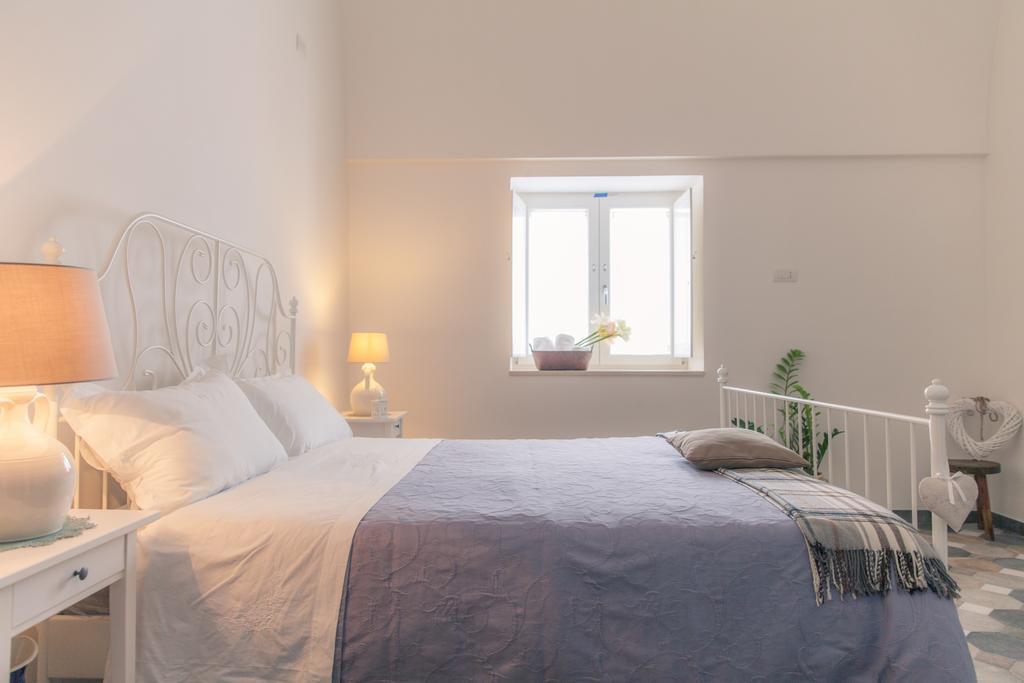 Marinella Suite Home Locorotondo Zimmer foto