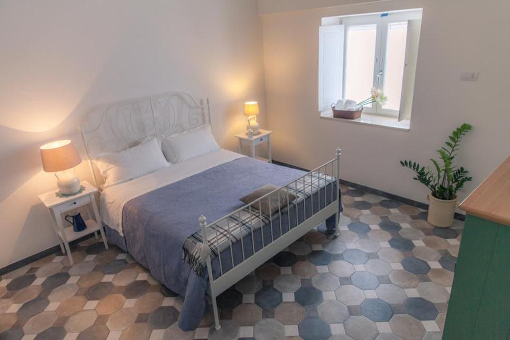 Marinella Suite Home Locorotondo Exterior foto